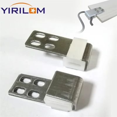 Prezzo all'ingrosso Custom 4 Holes Spring Sofa Clips Hardware Accessori