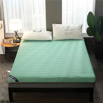 Materasso in memory foam PU gel ad alta densità personalizzato con altezza 10 cm e rivestimento in cotone a maglia